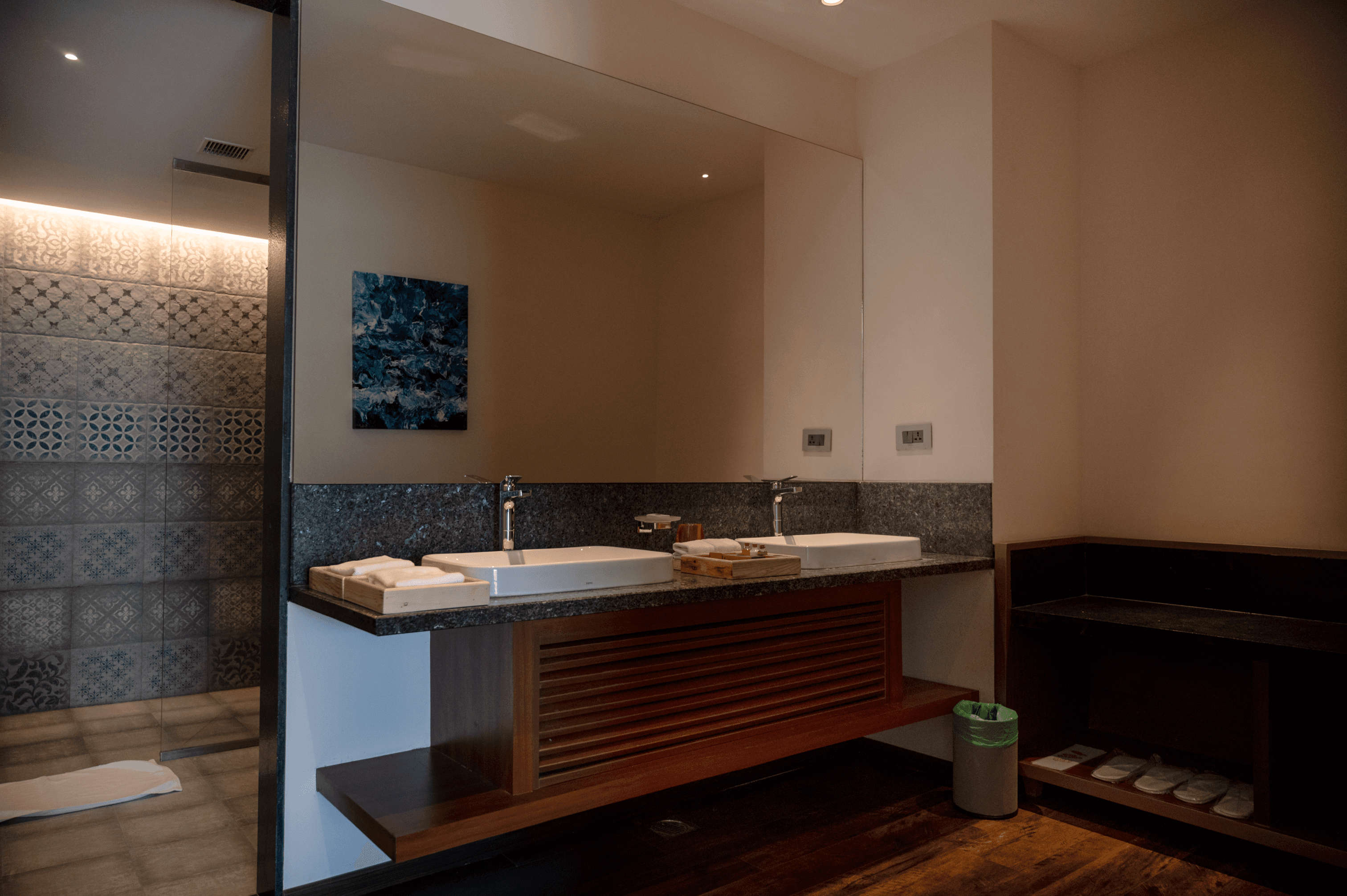 Kimmane Suite - Image 6